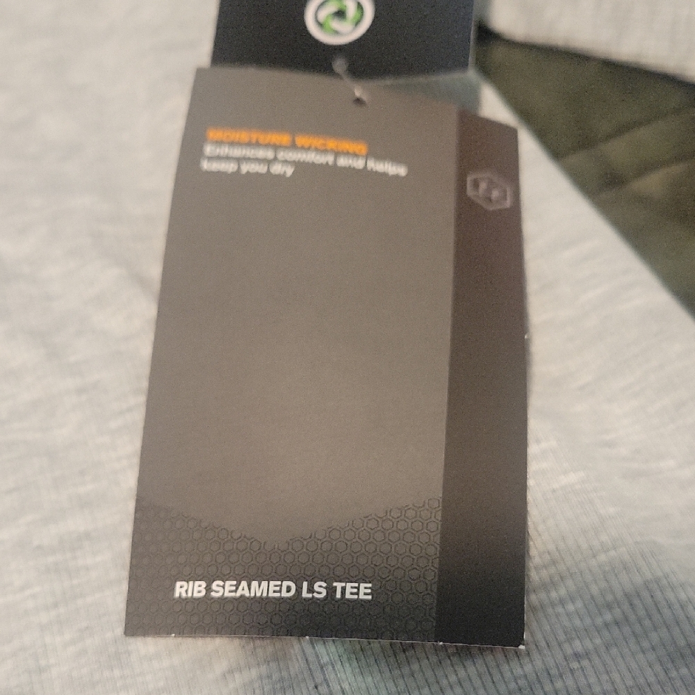 AVIA Long Sleeve Rib Seemed Tee - Picture 4 of 8